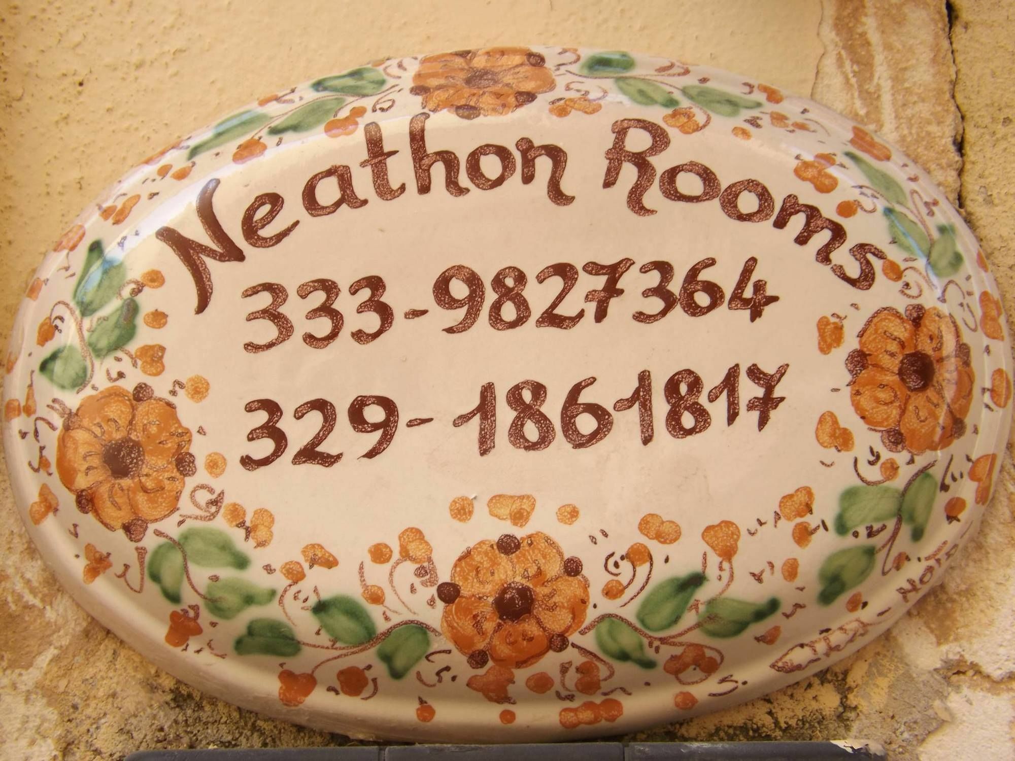 Neathon Rooms 노토 외부 사진